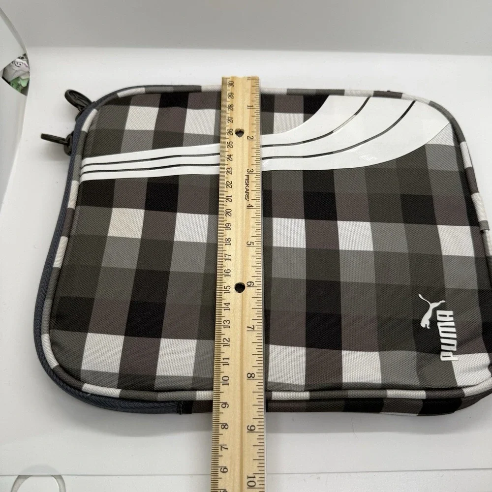 Puma Checked Plaid Tablet Padded Sleeve Case Gray Black White Zip Tech Accessory